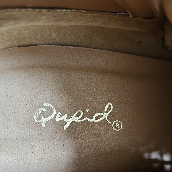 EUC Qupid Side Zip Tan Ankle Booties with Suede Cutout Design - Picture 2 of 6